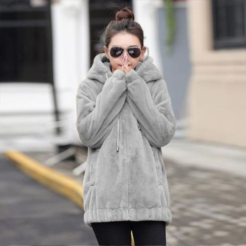 Bluza damska z kapturem na zam – Winter Clothing Drawing recenzja i cena