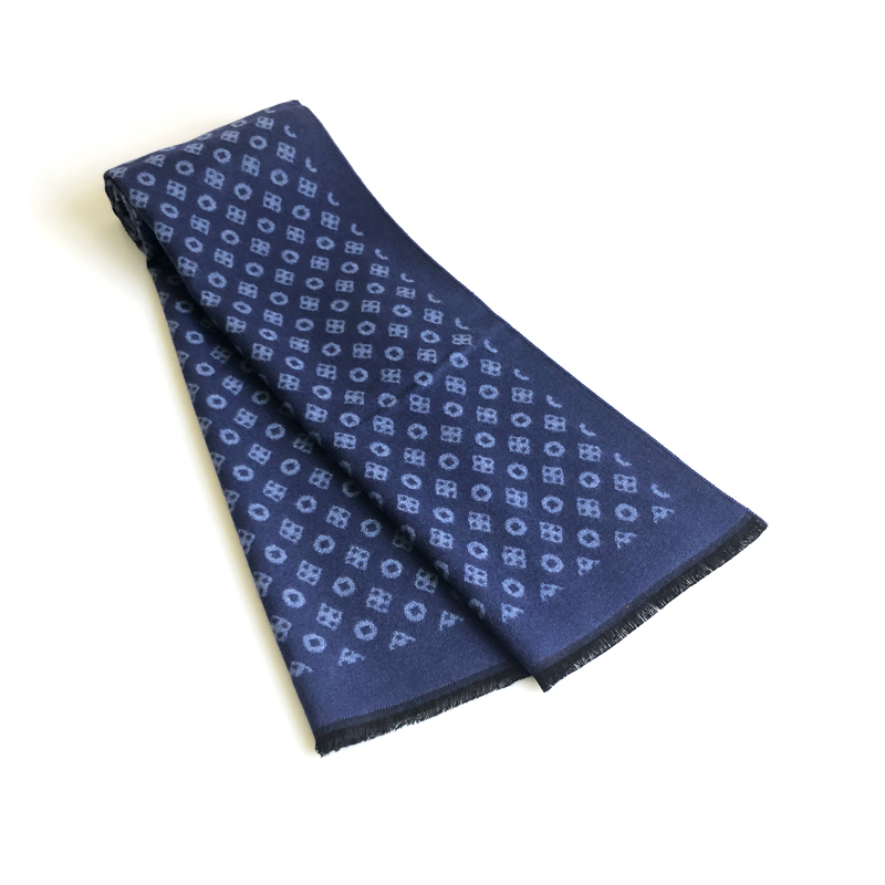 Jesienno-zimowy ciepły szalik  – Cashmere Scarf Wrap recenzja i cena