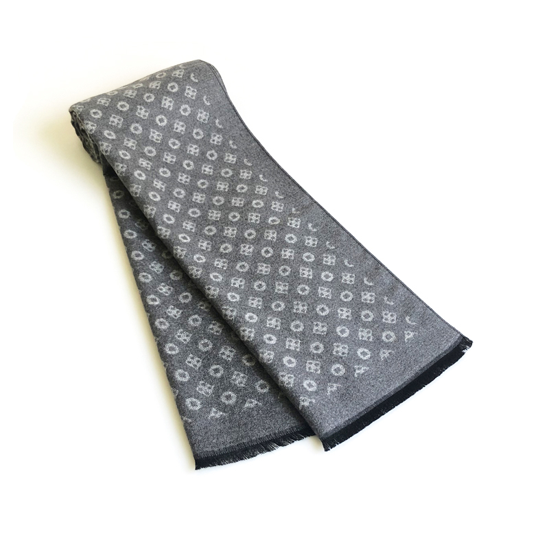 Jesienno-zimowy ciepły szalik  – Cashmere Scarf Wrap recenzja i cena